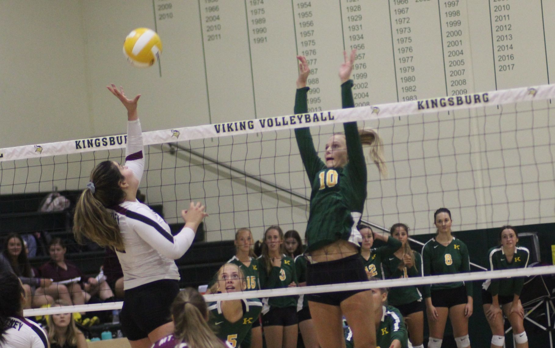 Vikings drop home opener